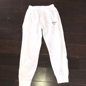 Brandy Melville white Nantucket sweatpants